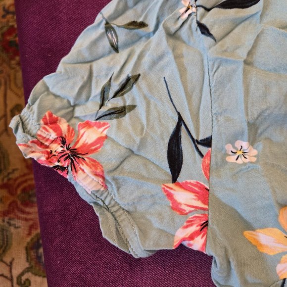 Tobi Floral Faux Wrap Top, Sz XS - Picture 6 of 10